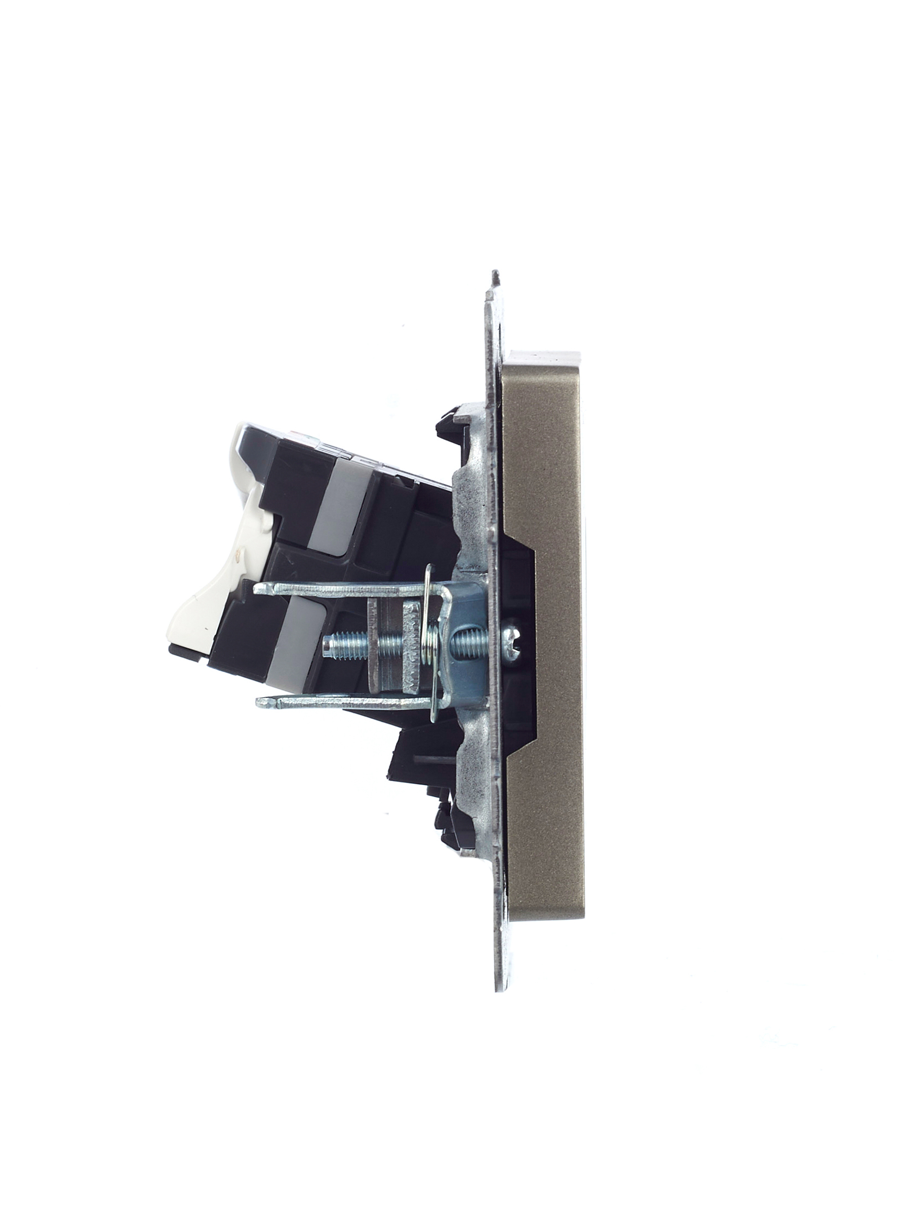 картинка BRITE Роз. комп. RJ45 кат.5E РК10-БрШ шамп. IEK от магазина pro-decor.kz