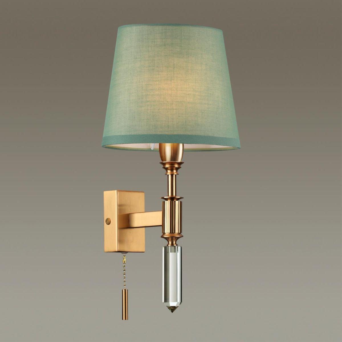 картинка Бра Odeon Light Modern London 4887/1W магазин pro-decor.kz являющийся официальным дистрибьютором в Казахстане картинка Бра Odeon Light Modern London 4887/1W от магазина pro-decor.kz