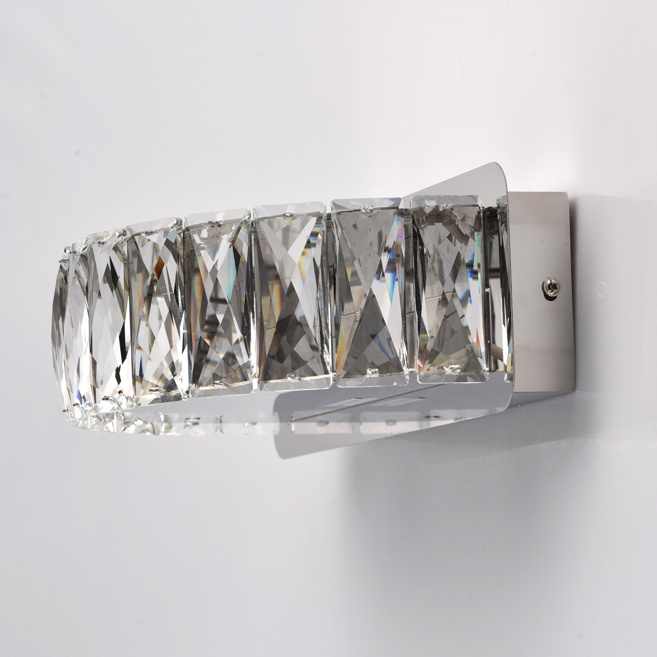картинка Настенный светодиодный светильник Chiaro Гослар 498023001 от магазина pro-decor.kz