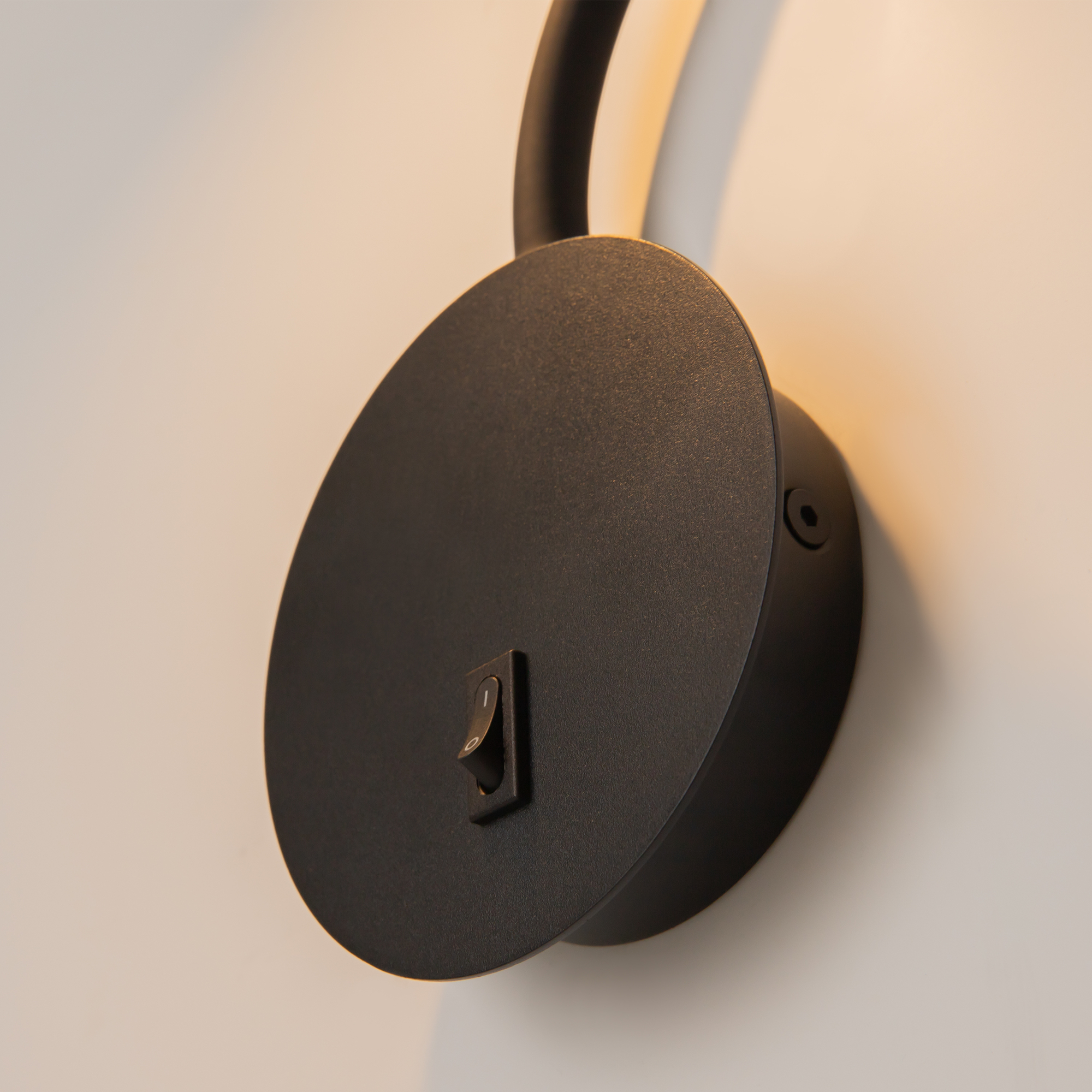 картинка Бра Maytoni Stem C035WL-L3B3K от магазина pro-decor.kz