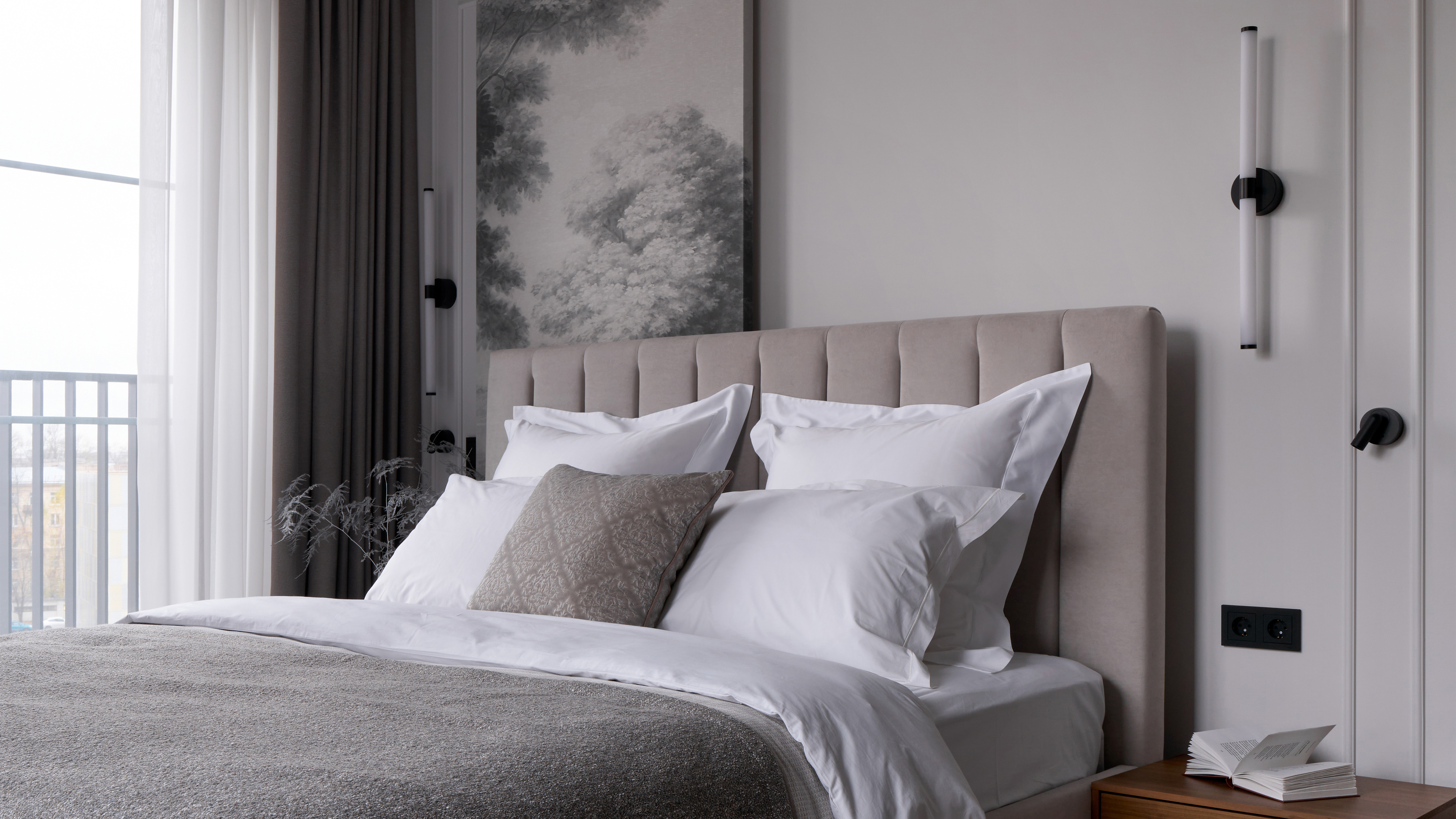 картинка Настенный светильник (бра) Maytoni MOD106WL-L16B3K от магазина pro-decor.kz