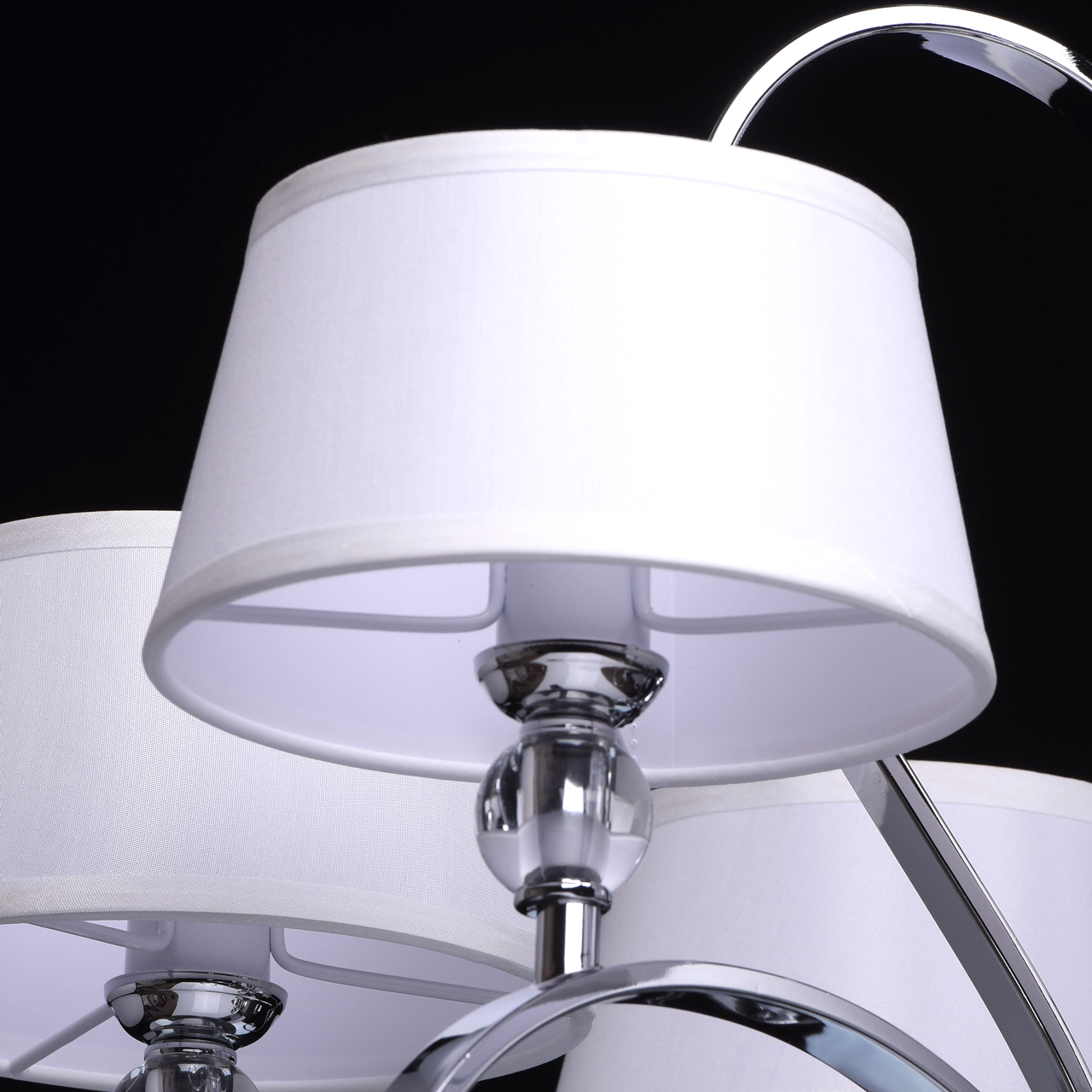 картинка Подвесная люстра Chiaro Палермо 386013506 магазин pro-decor.kz являющийся официальным дистрибьютором в Казахстане картинка Подвесная люстра Chiaro Палермо 386013506 от магазина pro-decor.kz