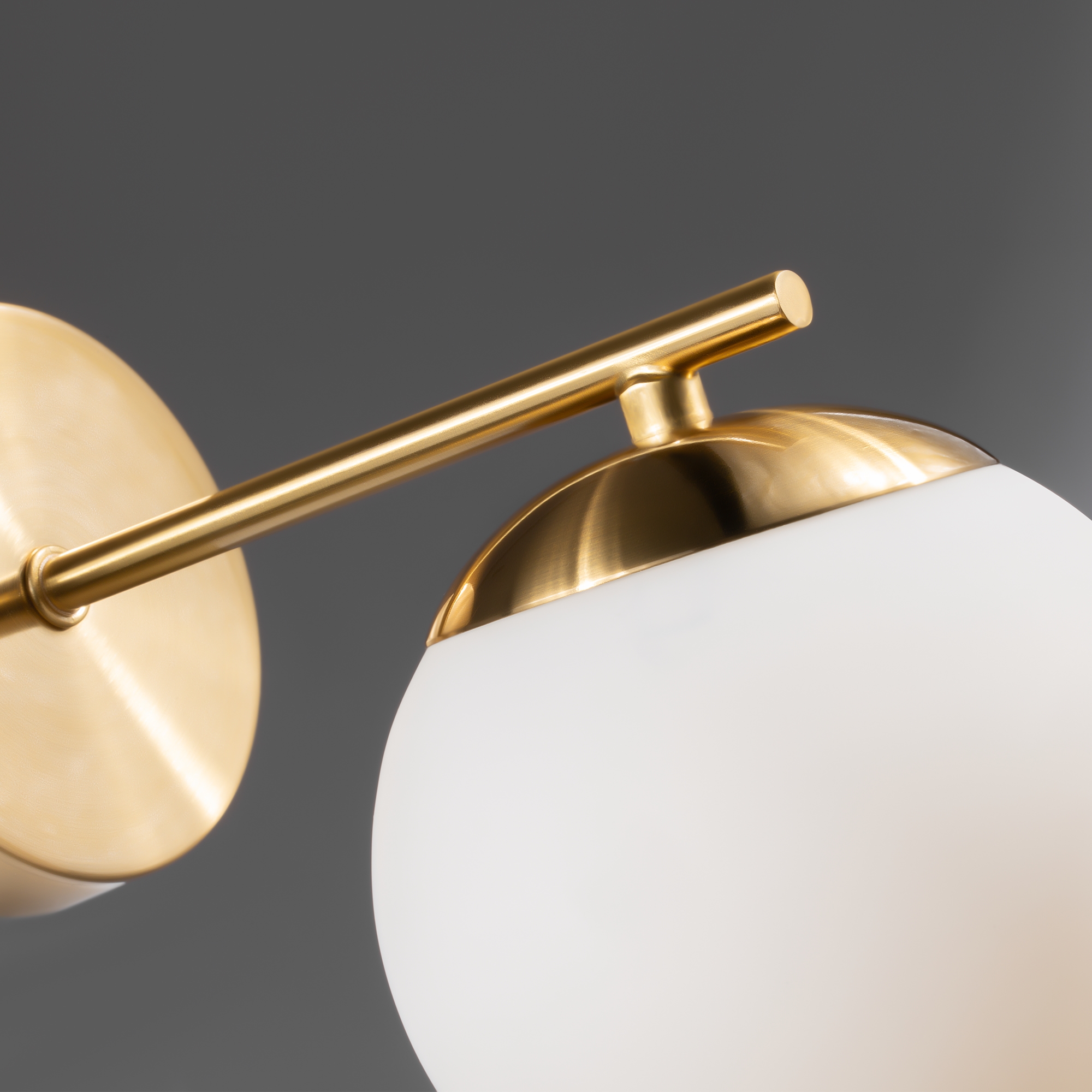 картинка Настенный светильник (бра) Freya FR5230WL-01BS от магазина pro-decor.kz