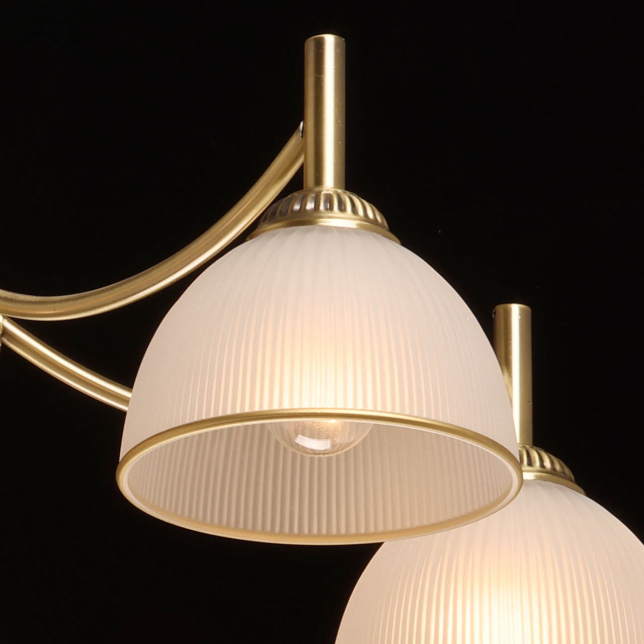 картинка 318015605 Олимп MW-light Потолочная люстра магазин pro-decor.kz являющийся официальным дистрибьютором в Казахстане картинка 318015605 Олимп MW-light Потолочная люстра от магазина pro-decor.kz