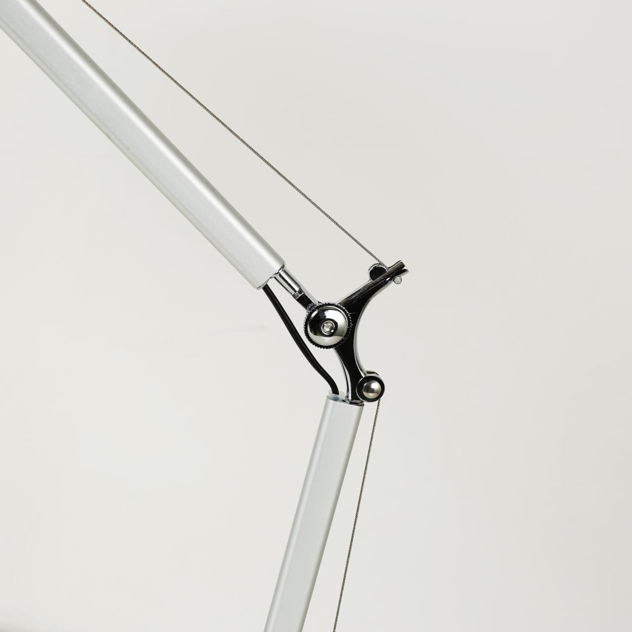 картинка Настольная лампа Favourite Legend 1869-1T от магазина pro-decor.kz