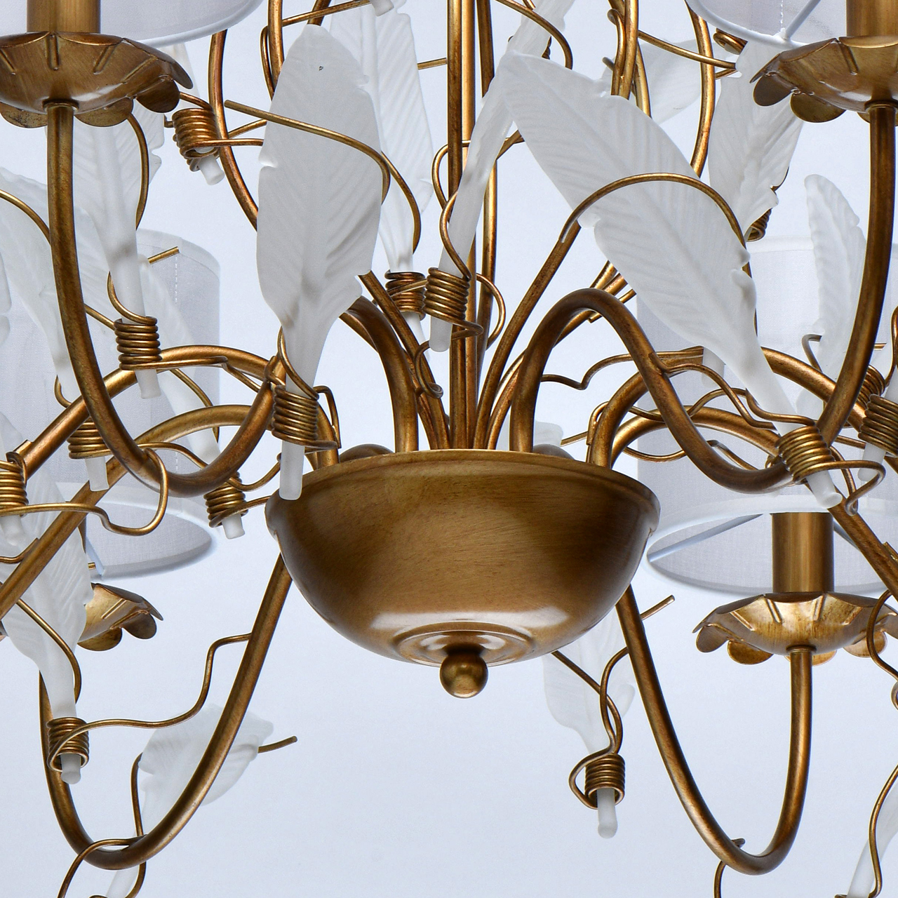 картинка Подвесная люстра Chiaro София 355014408 магазин pro-decor.kz являющийся официальным дистрибьютором в Казахстане картинка Подвесная люстра Chiaro София 355014408 от магазина pro-decor.kz