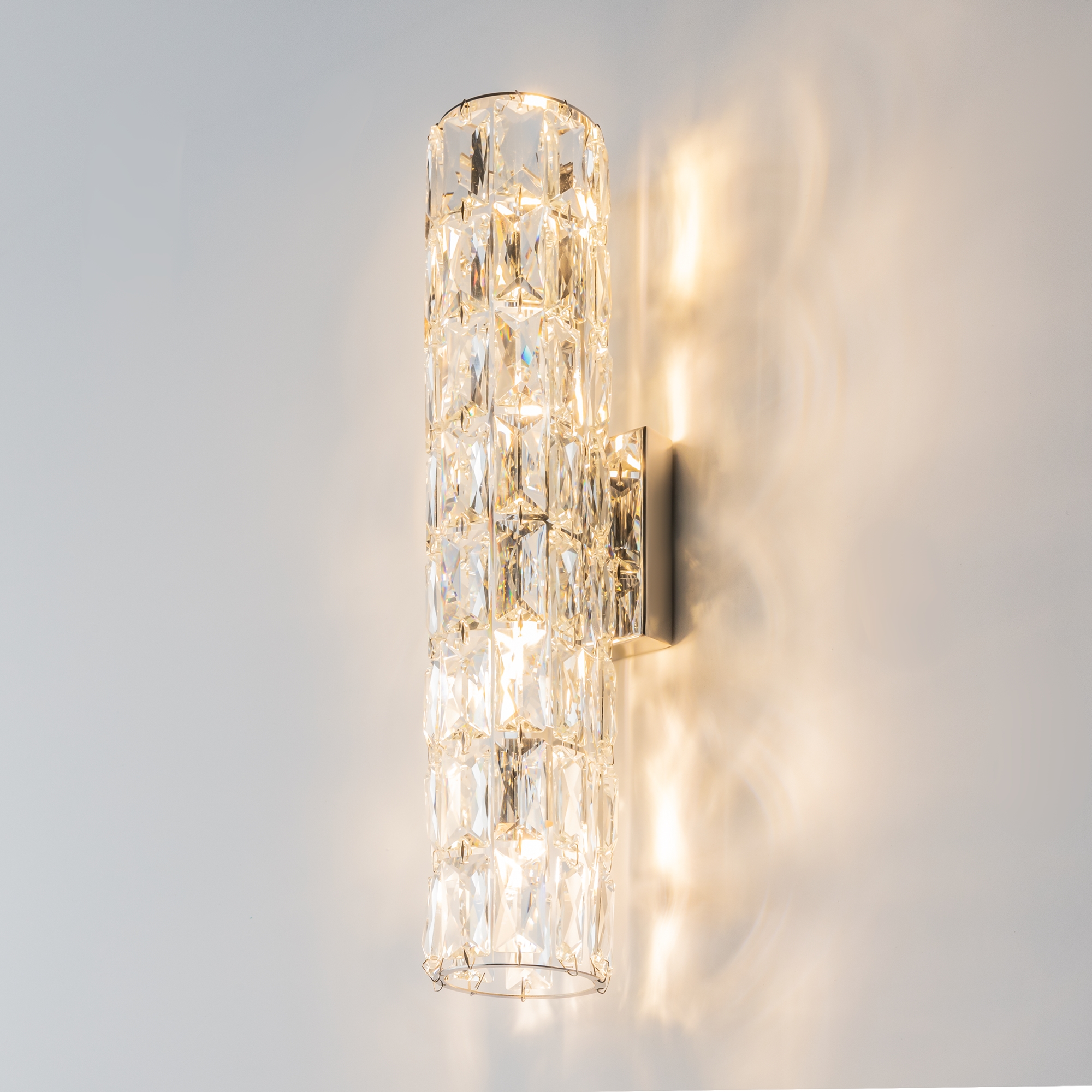 картинка Бра Maytoni Talento DIA008WL-02CH от магазина pro-decor.kz