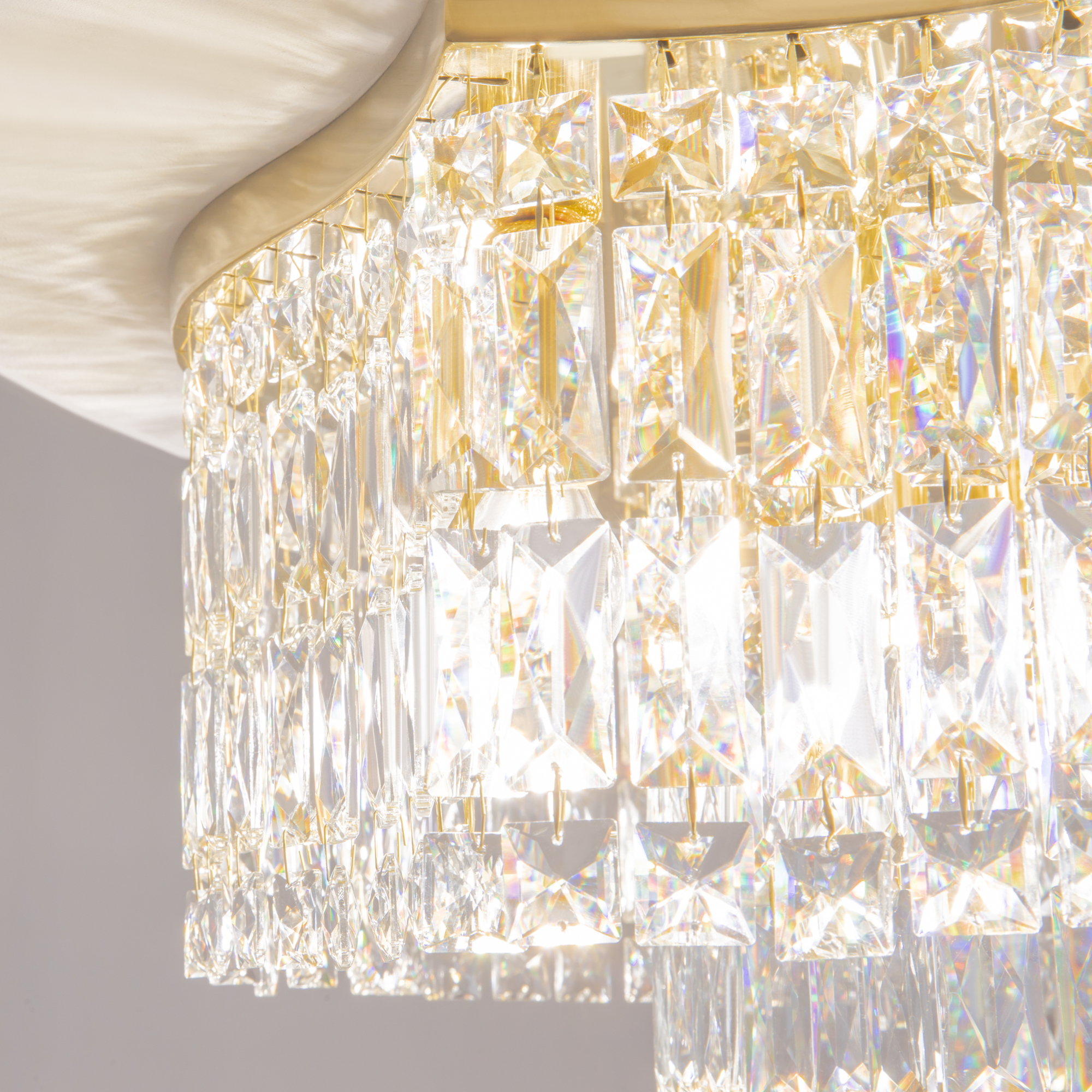 картинка Потолочный светильник Maytoni DIA005CL-10G от магазина pro-decor.kz