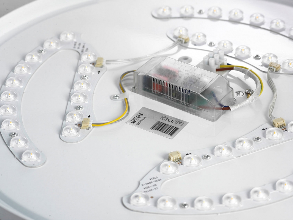 картинка Потолочный светодиодный светильник Lussole Lgo Moonlight LSP-8310 магазин pro-decor.kz являющийся официальным дистрибьютором в Казахстане картинка Потолочный светодиодный светильник Lussole Lgo Moonlight LSP-8310 от магазина pro-decor.kz
