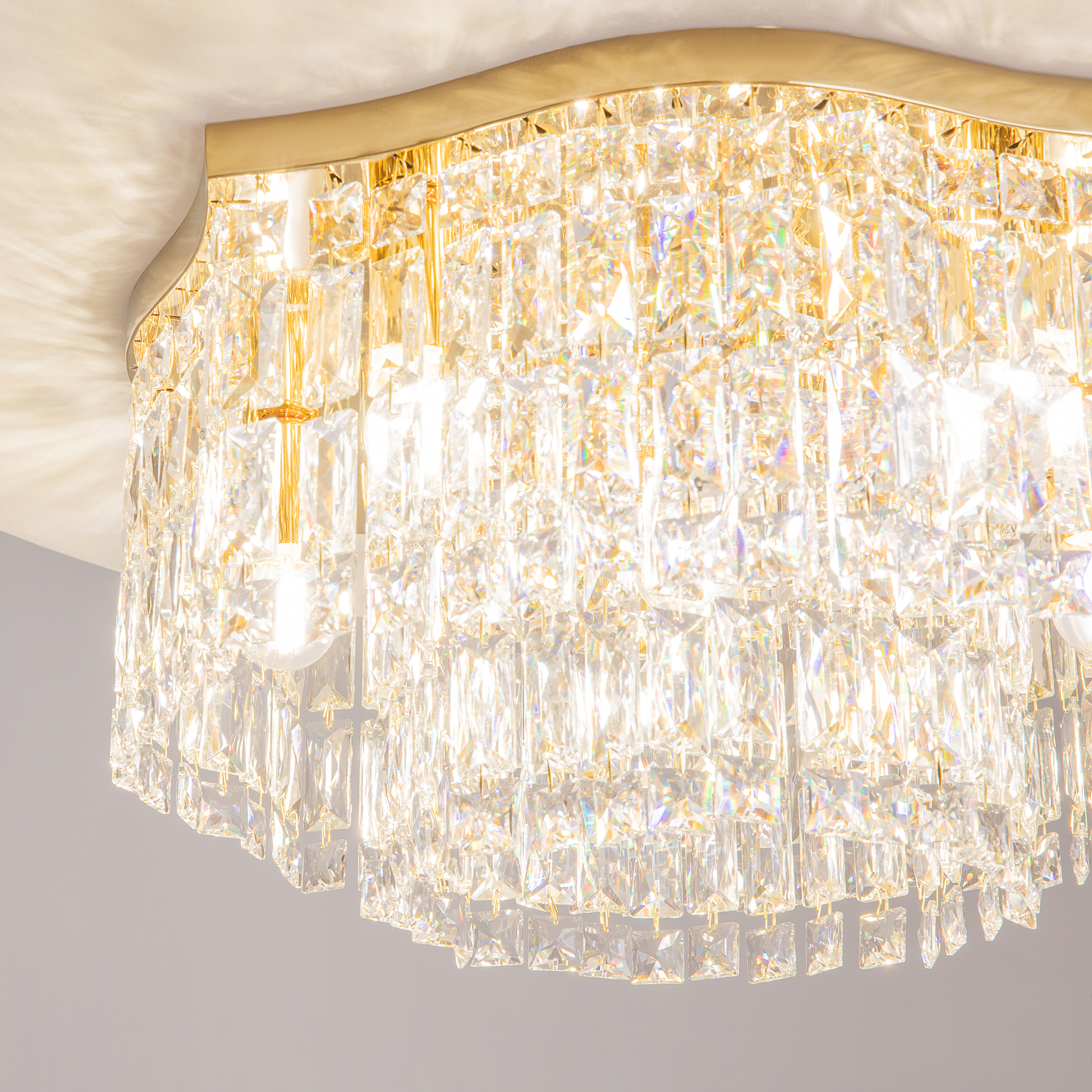 картинка Потолочный светильник Maytoni DIA005CL-06G от магазина pro-decor.kz