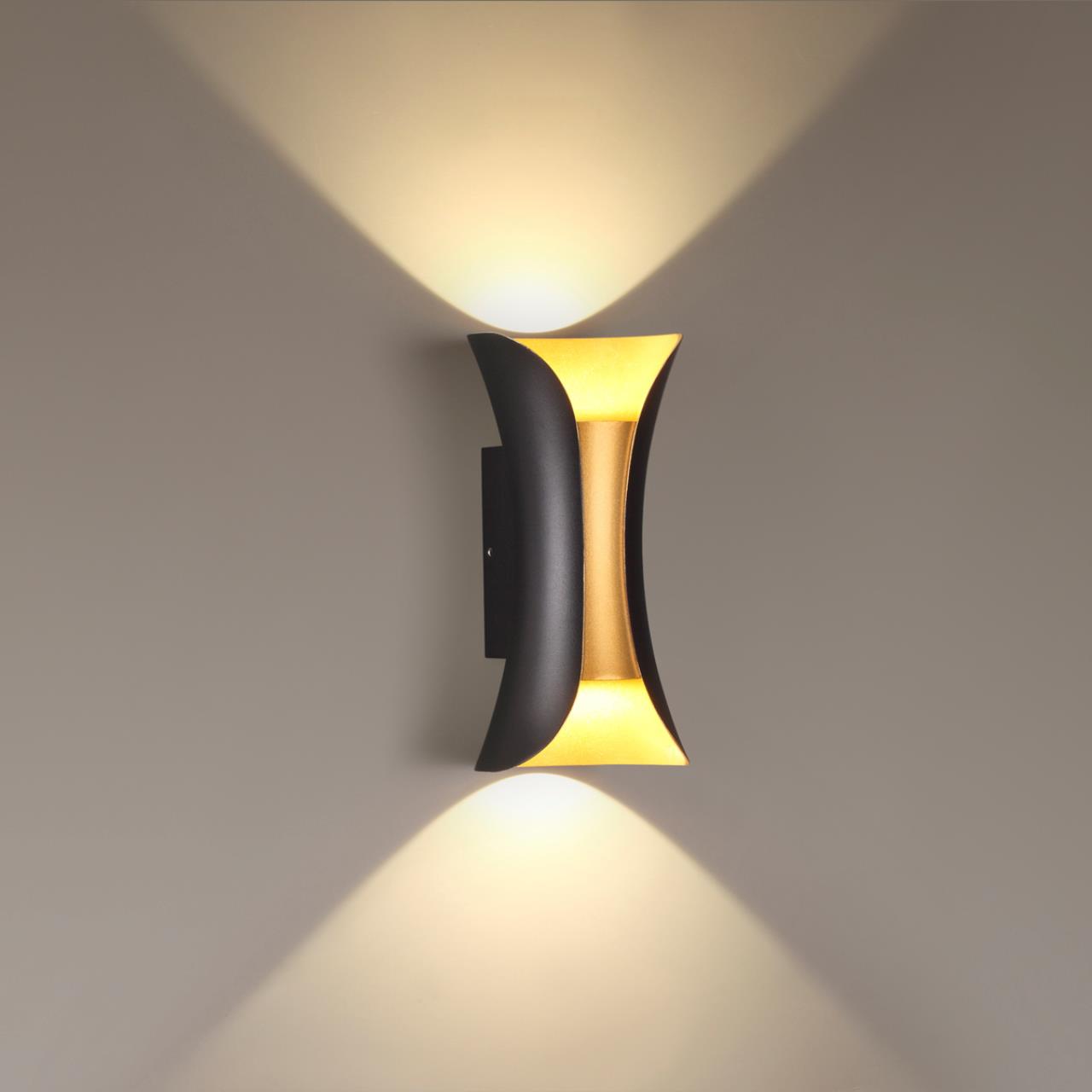 картинка Уличный настенный светодиодный светильник Odeon Light Hightech Krista 3886/6BG от магазина pro-decor.kz