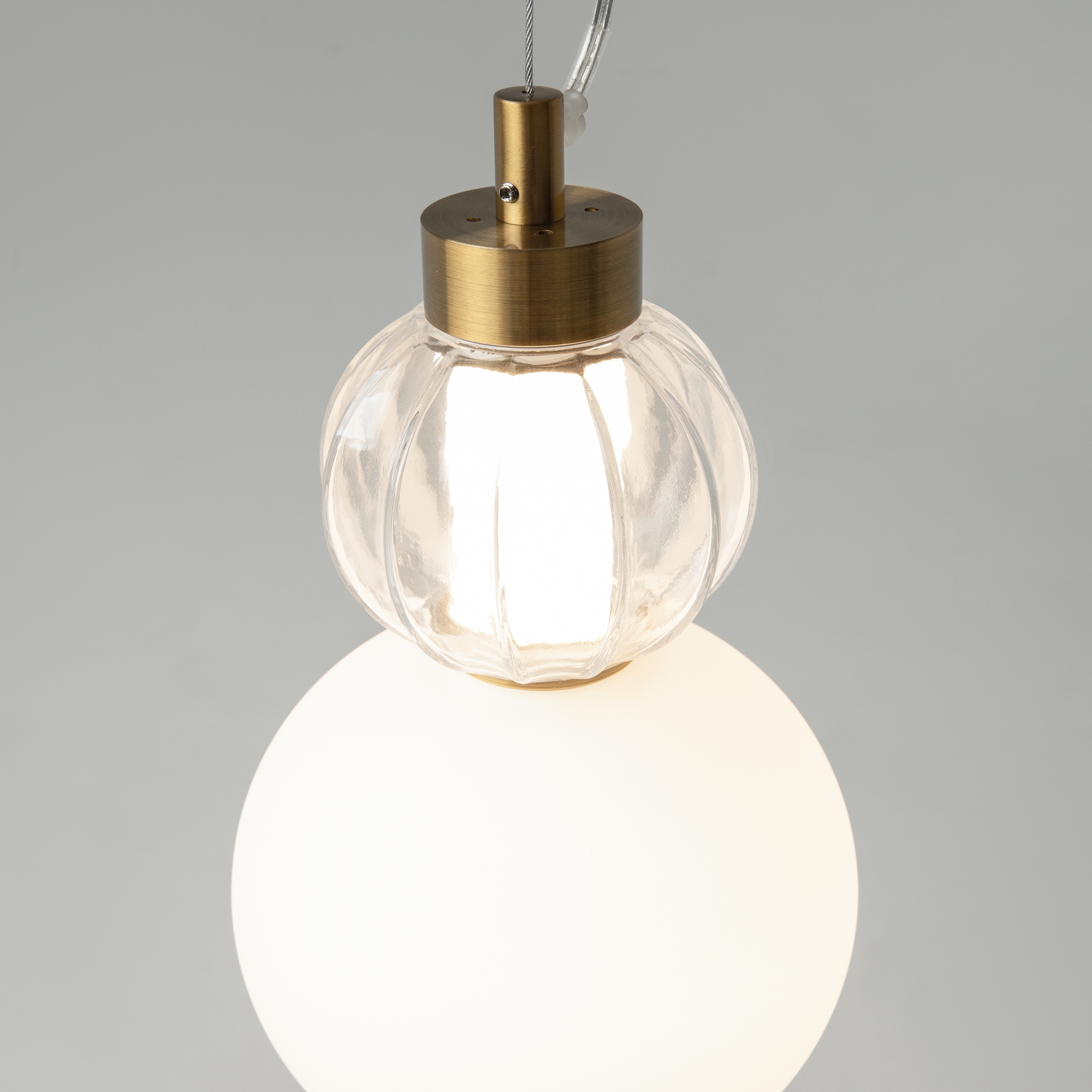 картинка Подвесной светильник Maytoni P069PL-L17G3K от магазина pro-decor.kz