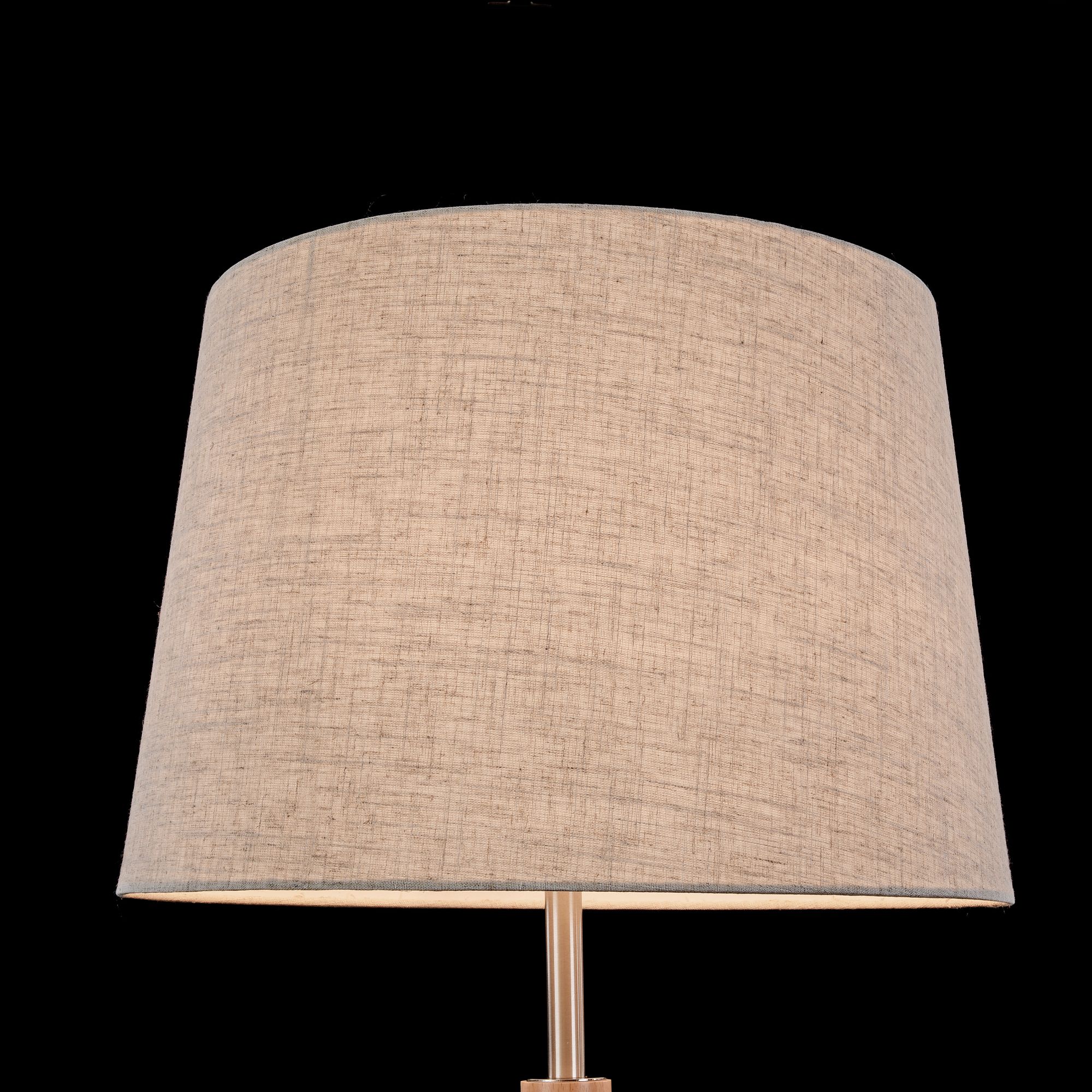 картинка Торшер Maytoni Calvin Z177-FL-01-BR от магазина pro-decor.kz