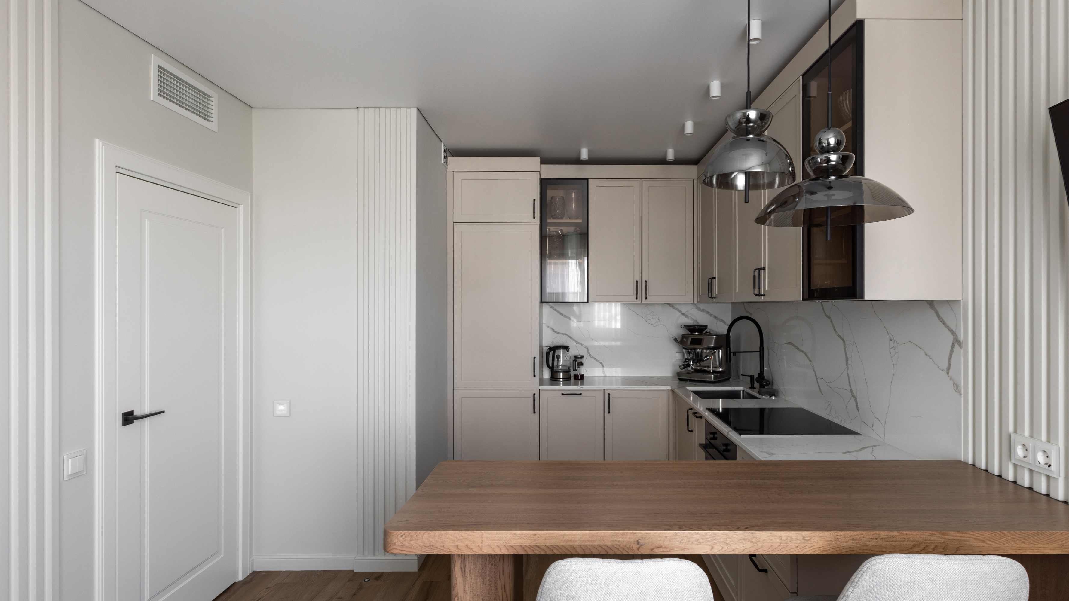 картинка Подвесной светильник Maytoni MOD185PL-L6B3K5 от магазина pro-decor.kz