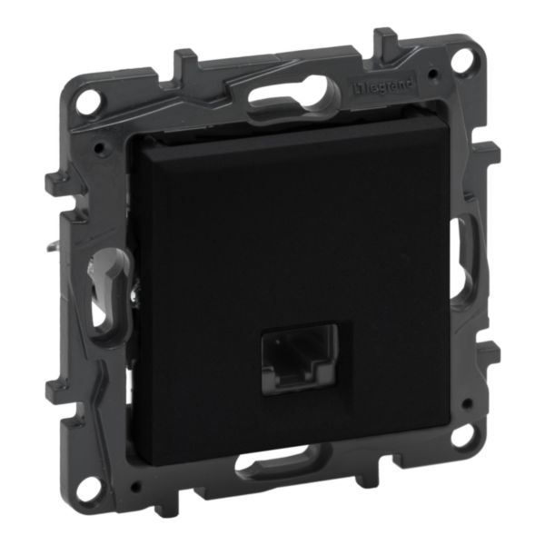 картинка NILOE STEP Информационная розетка одиночная RJ45 Кат.6a UTP, цвет Чёрный от магазина pro-decor.kz