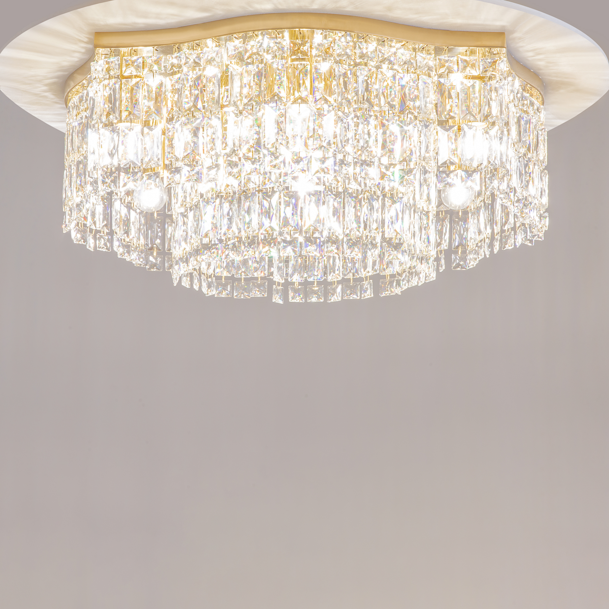 картинка Потолочный светильник Maytoni DIA005CL-10G от магазина pro-decor.kz