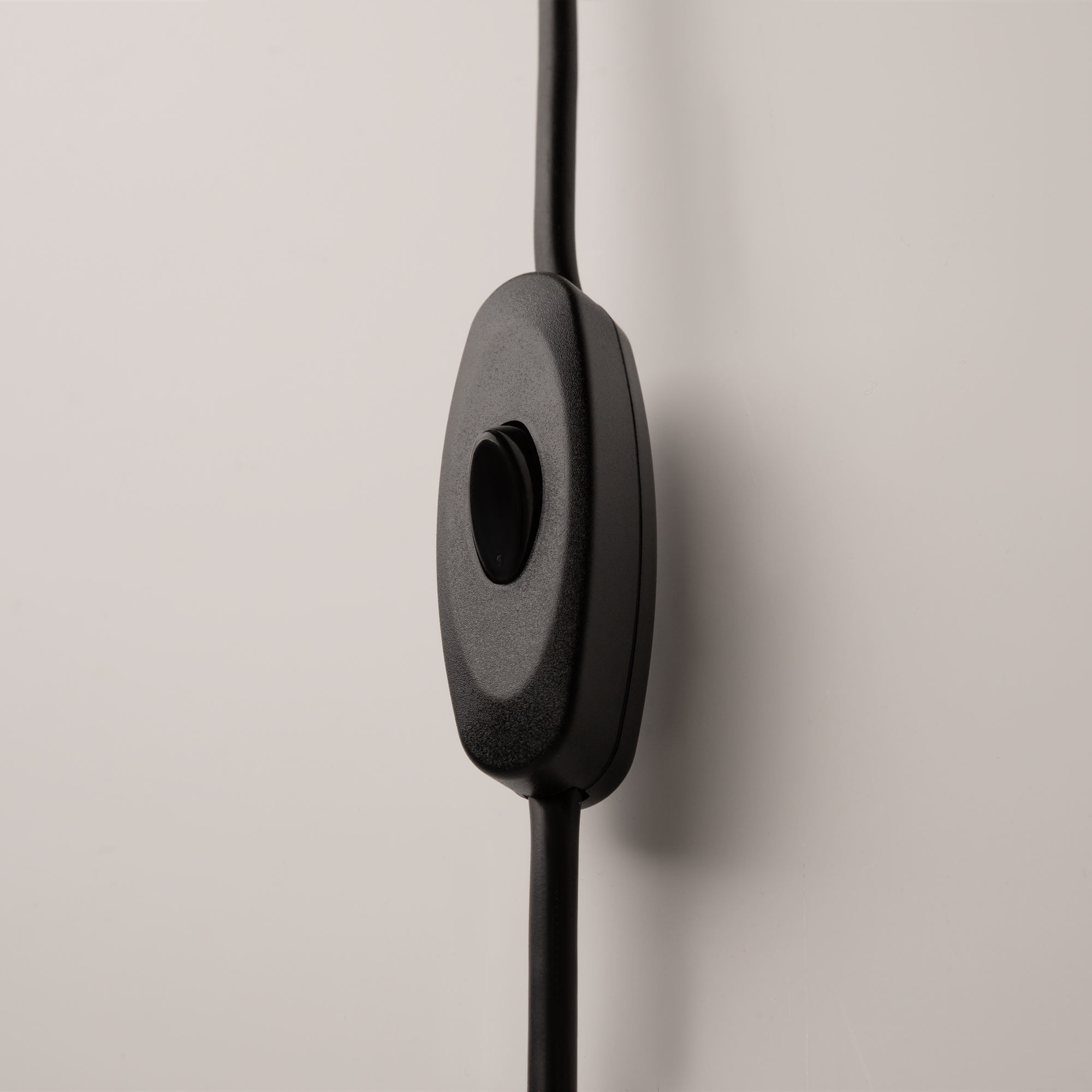 картинка Бра Technical MOD126WL-01B от магазина pro-decor.kz