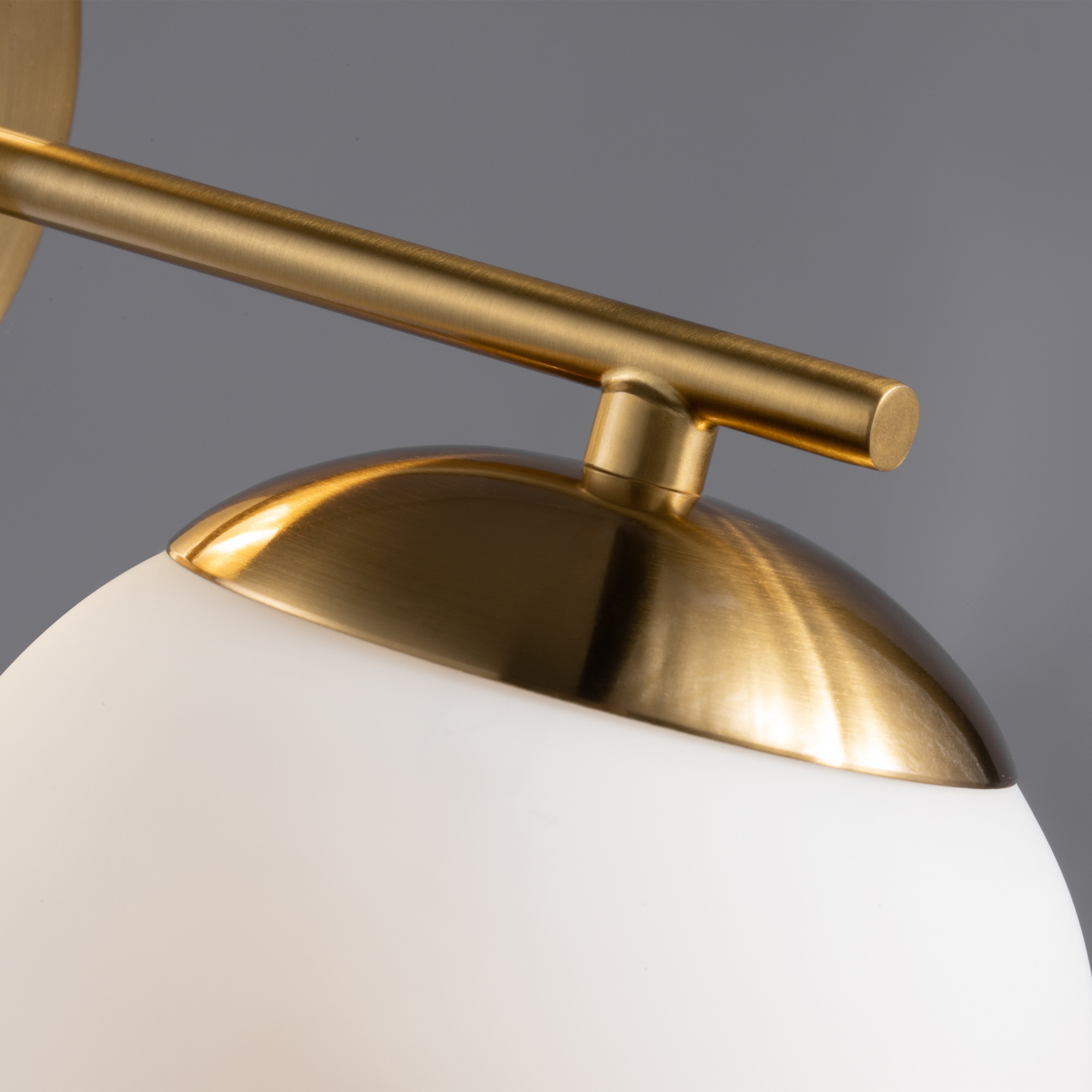 картинка Настенный светильник (бра) Freya FR5230WL-01BS от магазина pro-decor.kz