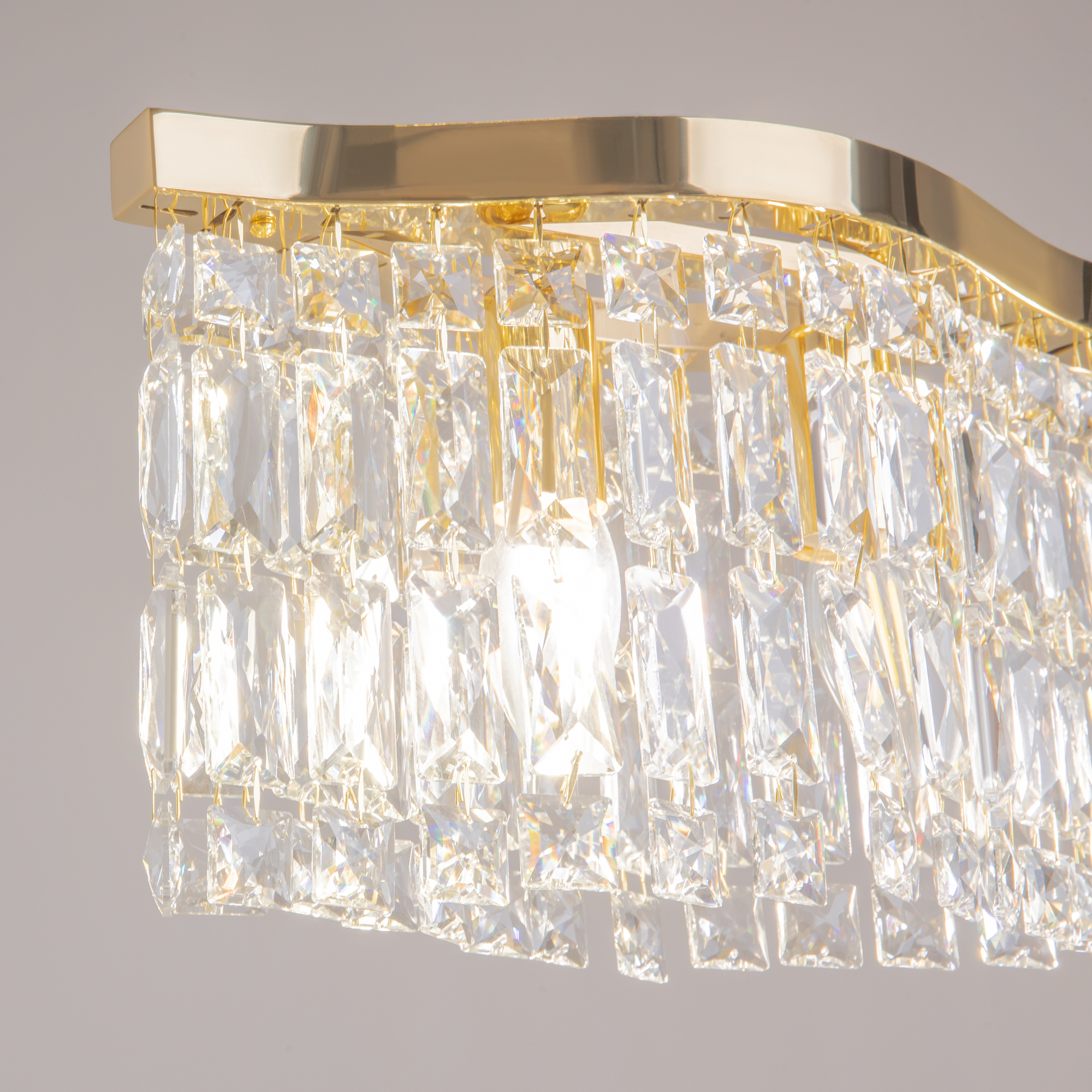 картинка Подвесной светильник Maytoni DIA005PL-06G от магазина pro-decor.kz
