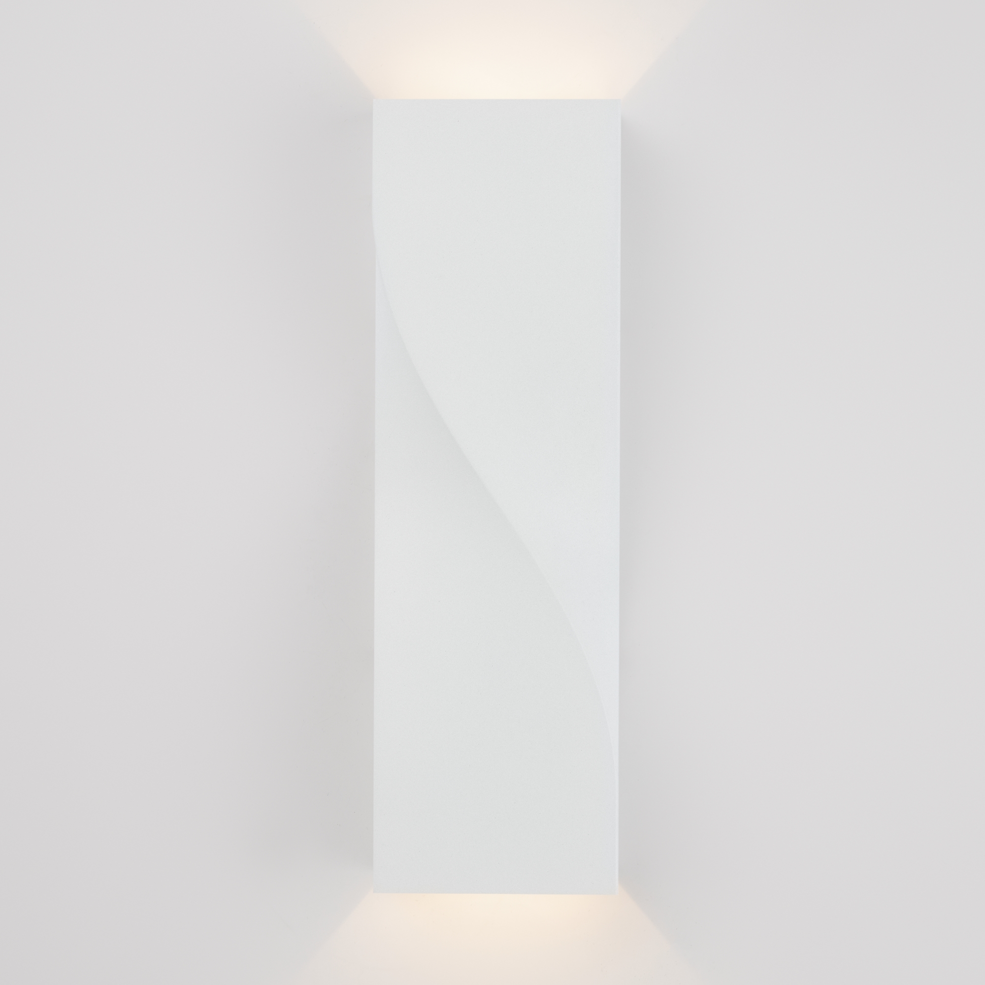 картинка Бра Maytoni O040WL-L11W3K от магазина pro-decor.kz