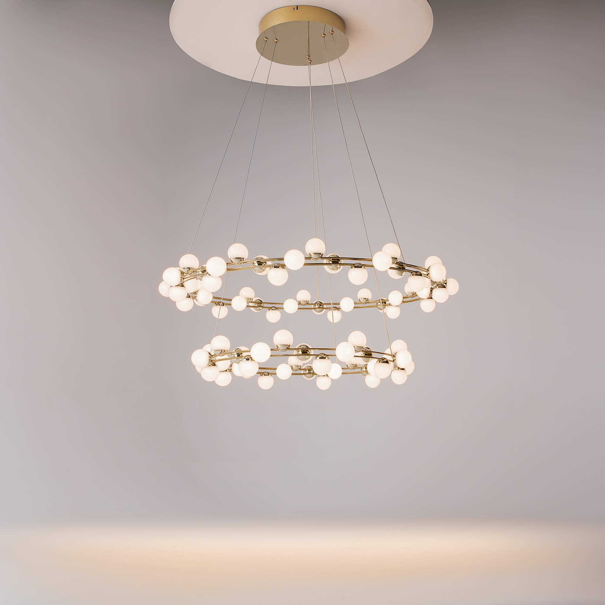 картинка Подвесной светильник Maytoni MOD081PL-L84G3K магазин pro-decor.kz являющийся официальным дистрибьютором в Казахстане картинка Подвесной светильник Maytoni MOD081PL-L84G3K от магазина pro-decor.kz