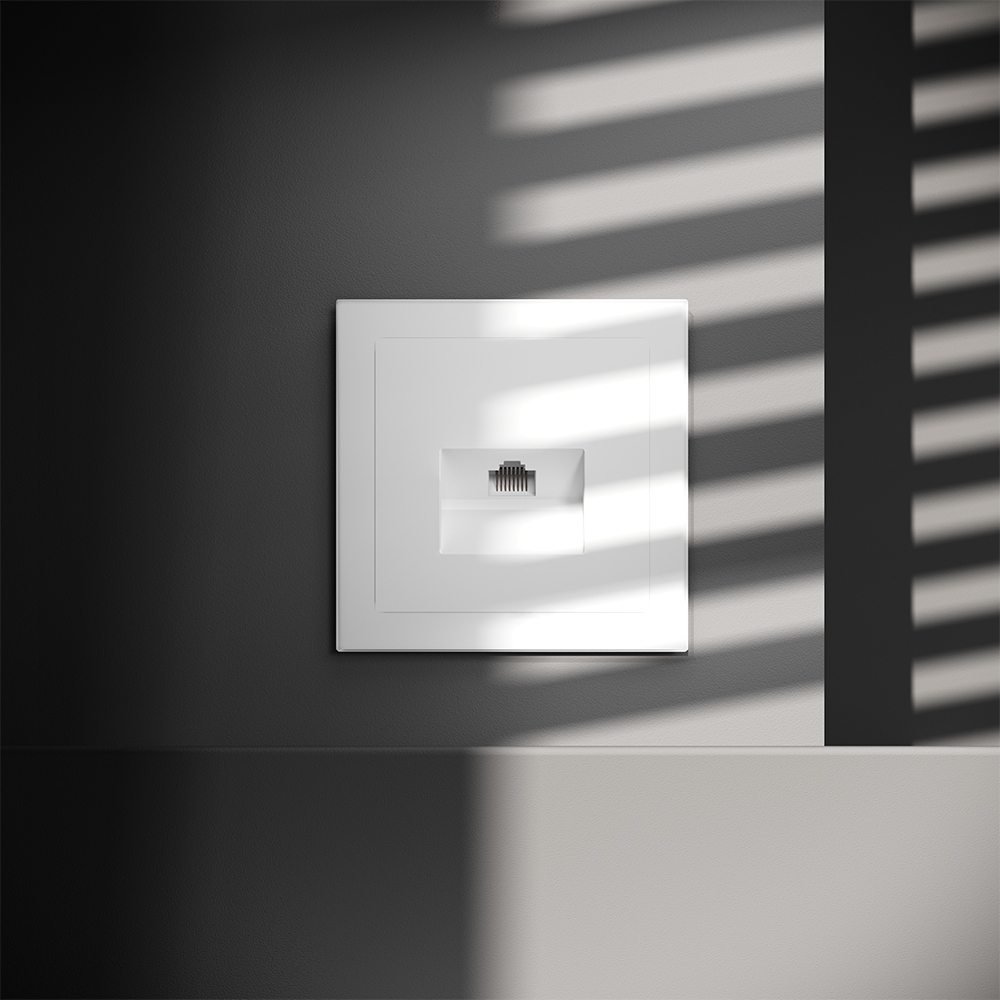 картинка Розетка компьютерная встраиваемая VOLTUM S70 RJ45 кат.6, (белый матовый) VLS060102 от магазина pro-decor.kz