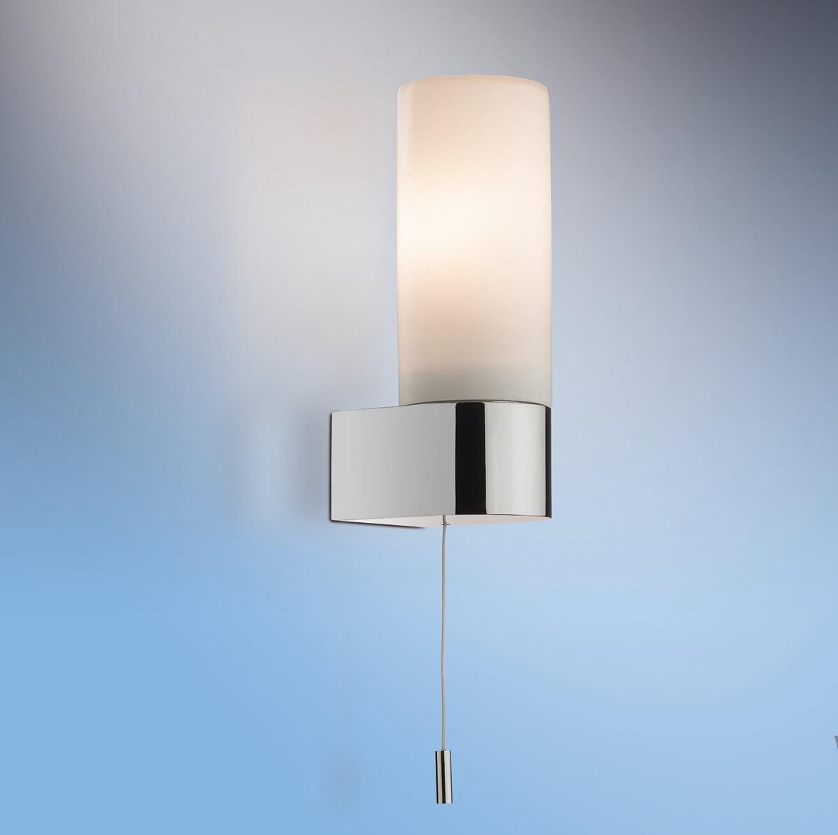 картинка Подсветка для зеркал Odeon Light Drops Want 2137/1W магазин pro-decor.kz являющийся официальным дистрибьютором в Казахстане картинка Подсветка для зеркал Odeon Light Drops Want 2137/1W от магазина pro-decor.kz