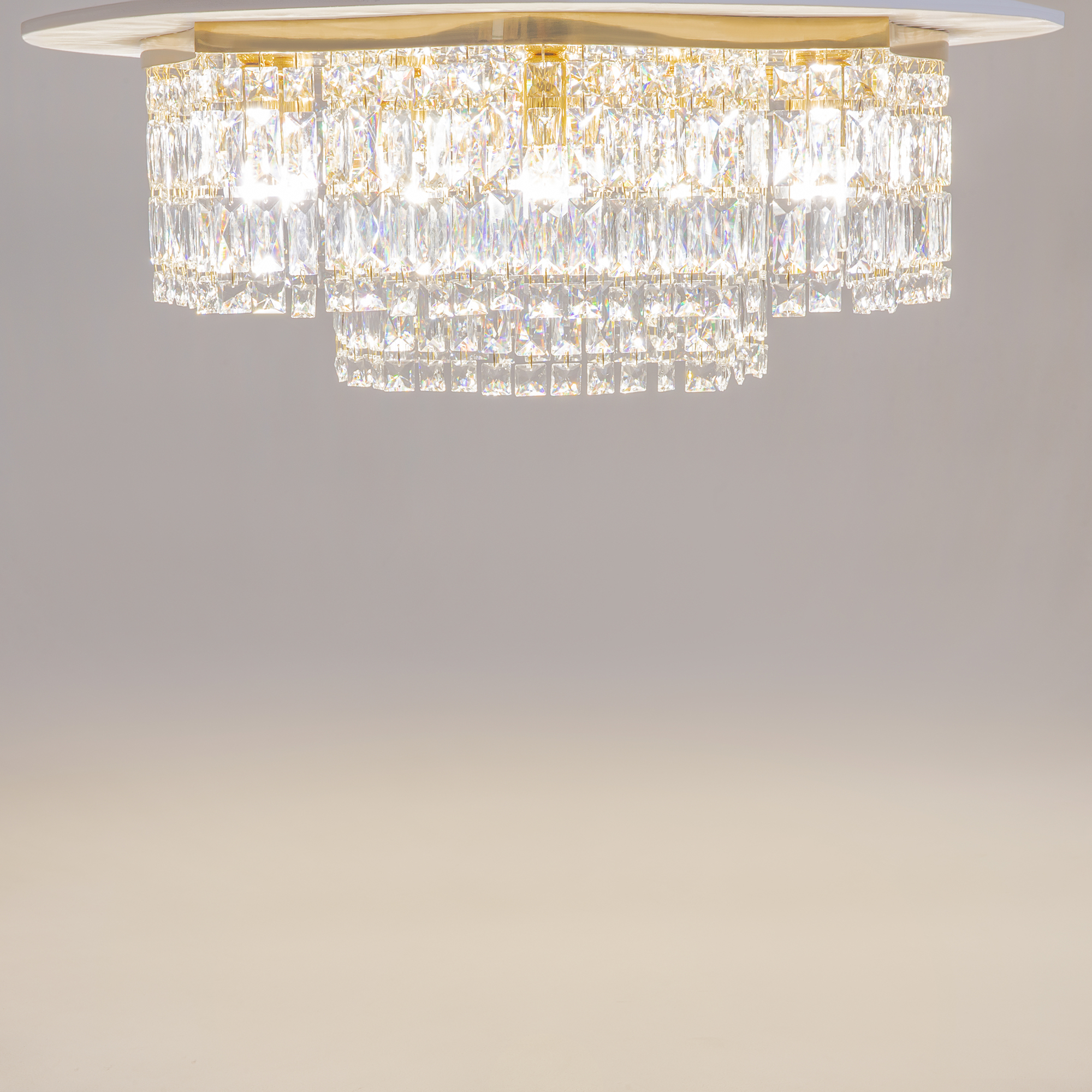 картинка Потолочный светильник Maytoni DIA005CL-10G от магазина pro-decor.kz