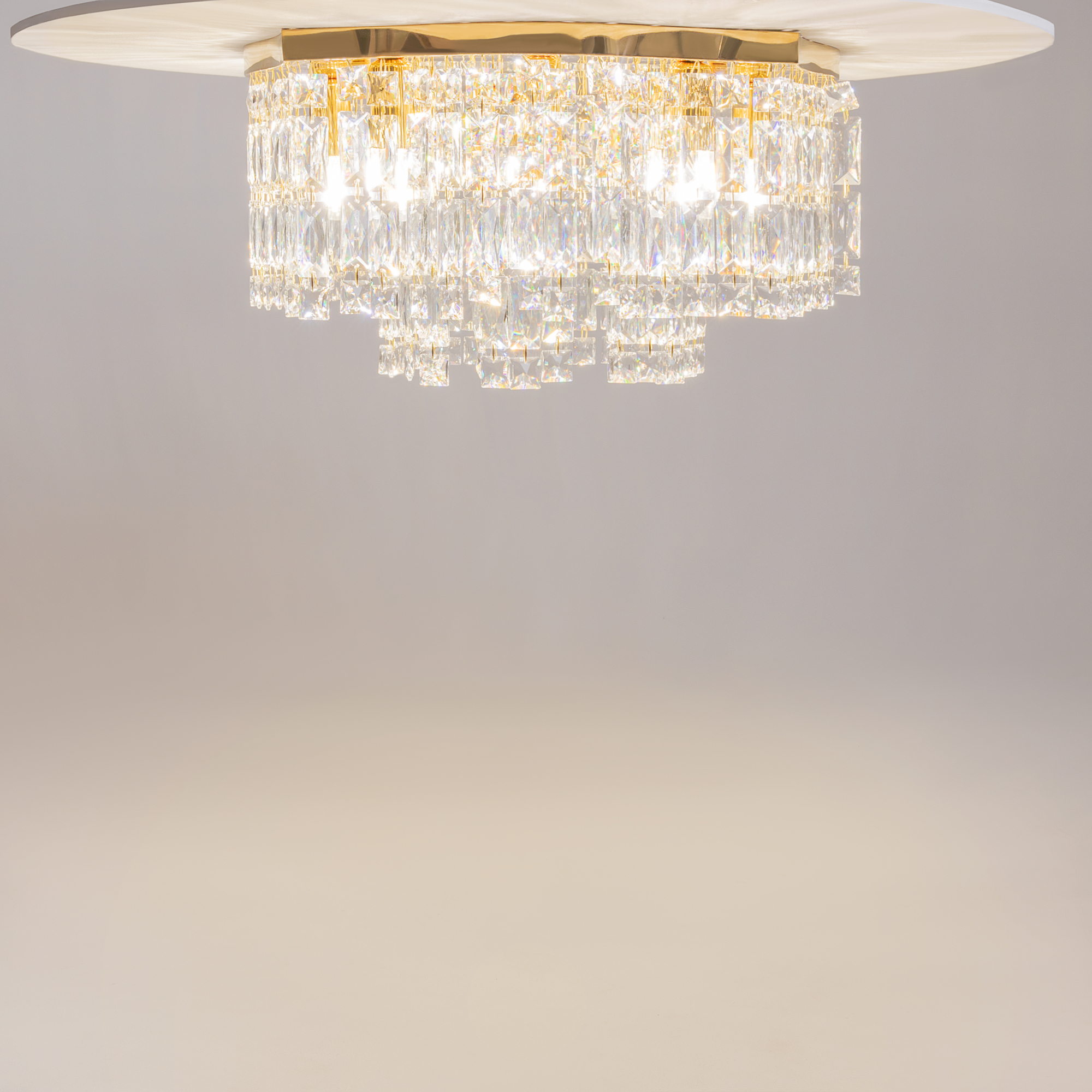 картинка Потолочный светильник Maytoni DIA005CL-06G от магазина pro-decor.kz