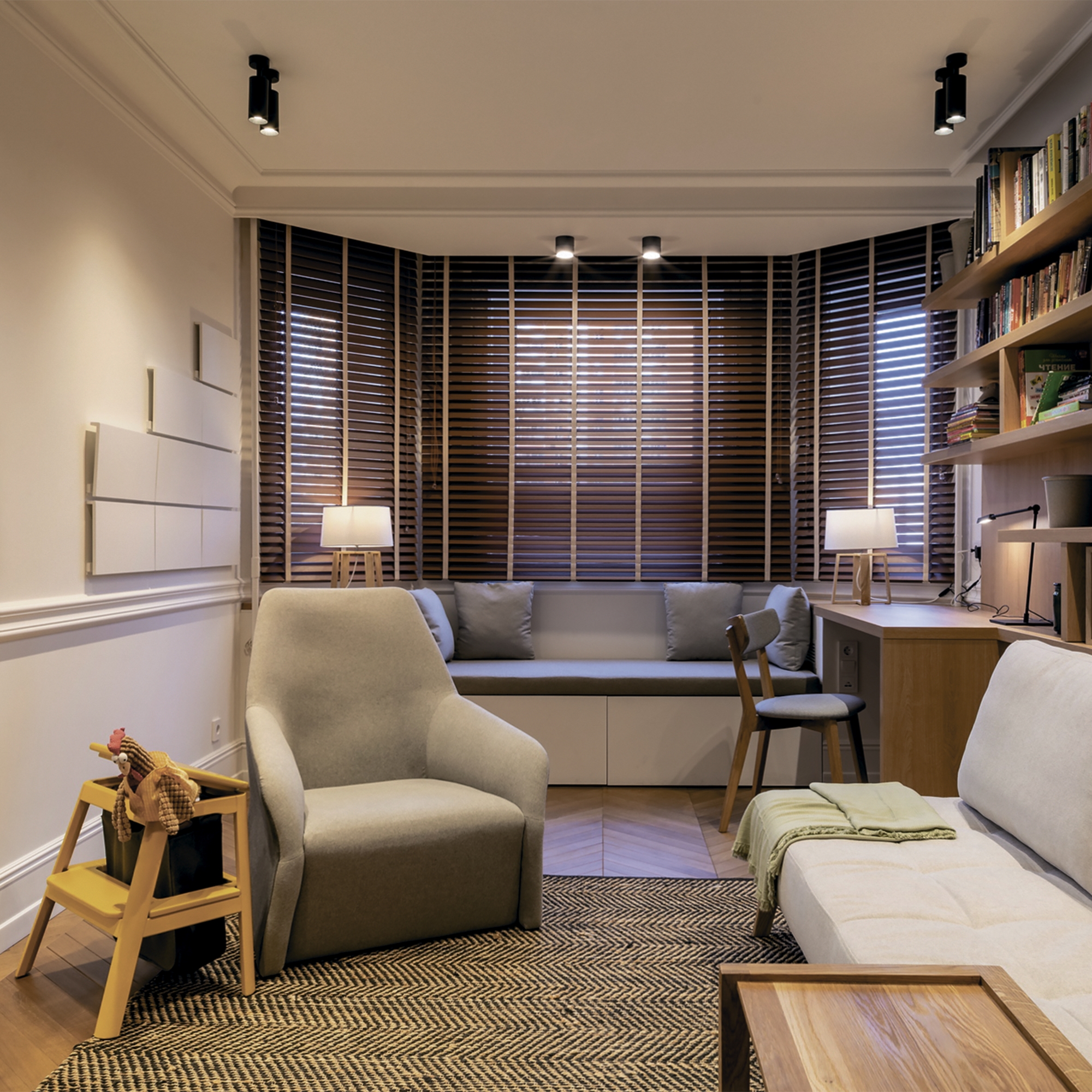 картинка Спот C017CW-01B магазин pro-decor.kz являющийся официальным дистрибьютором в Казахстане картинка Спот C017CW-01B от магазина pro-decor.kz