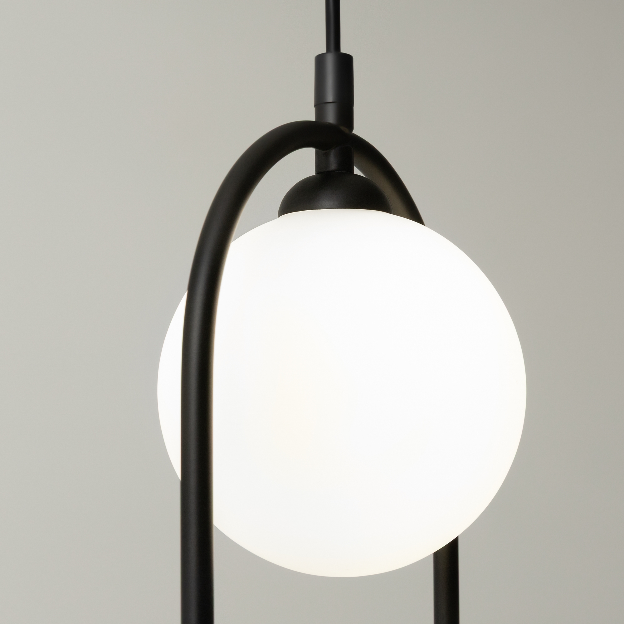 картинка Подвесной светильник Maytoni Ring MOD013PL-02B от магазина pro-decor.kz