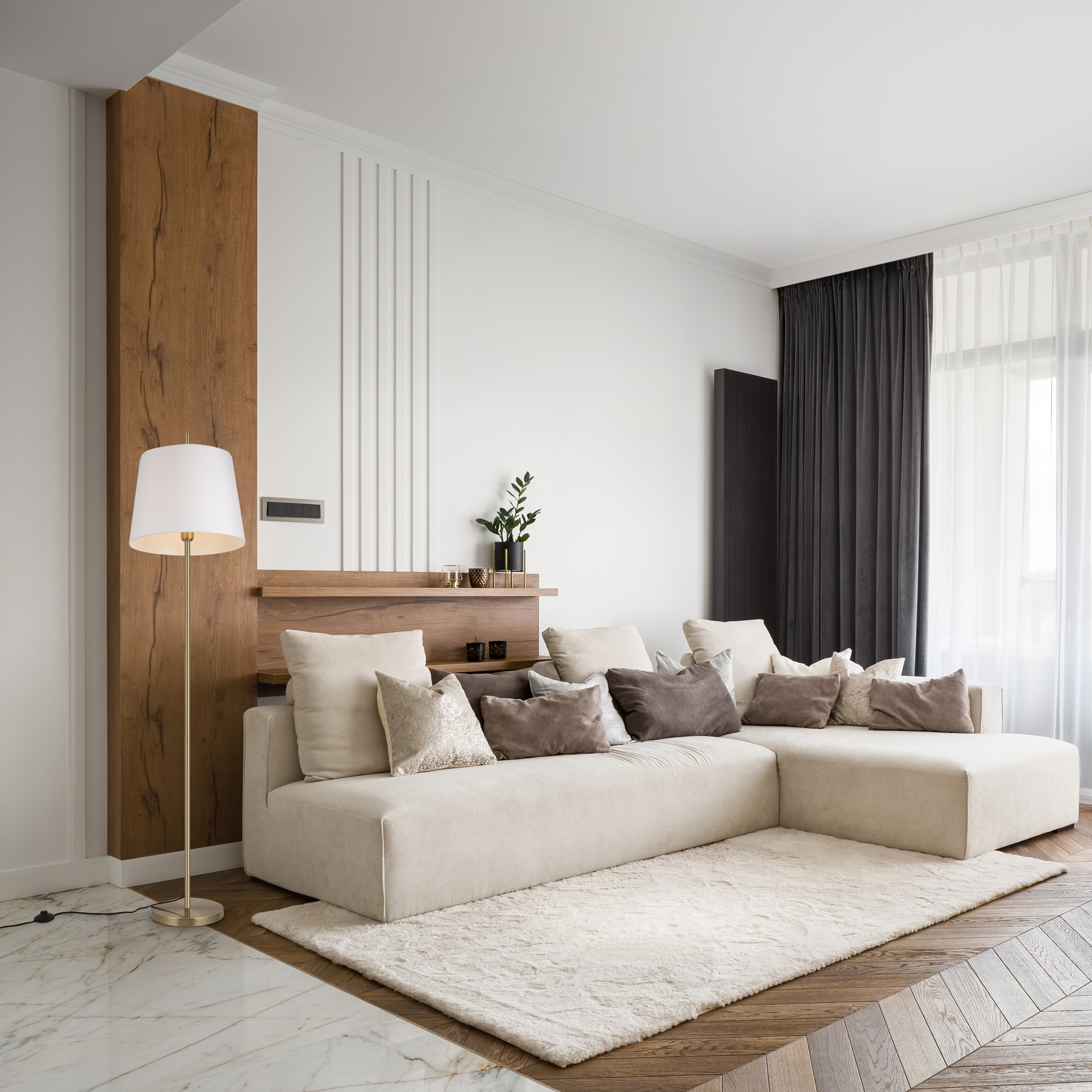 картинка Торшер Freya Sandy FR5118FL-01BS от магазина pro-decor.kz