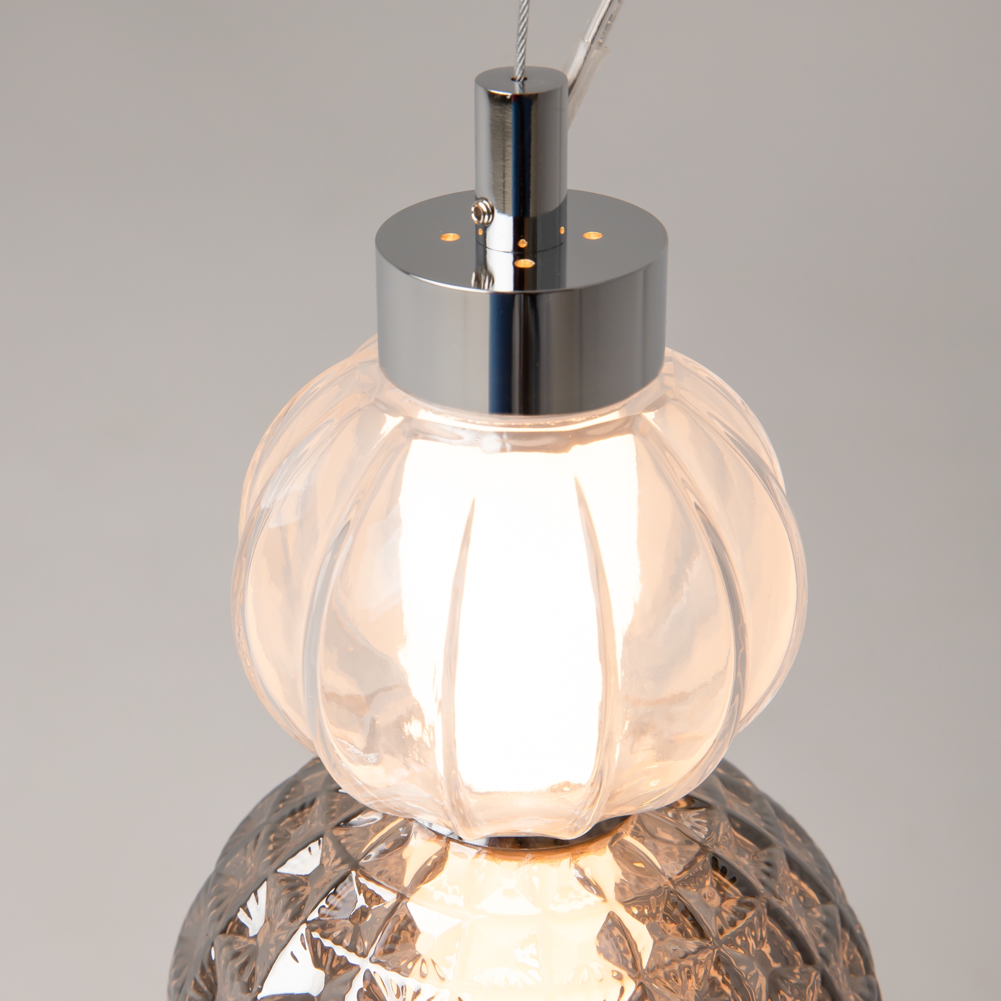 картинка Подвесной светодиодный светильник Maytoni Collar P069PL-L16CH3K от магазина pro-decor.kz