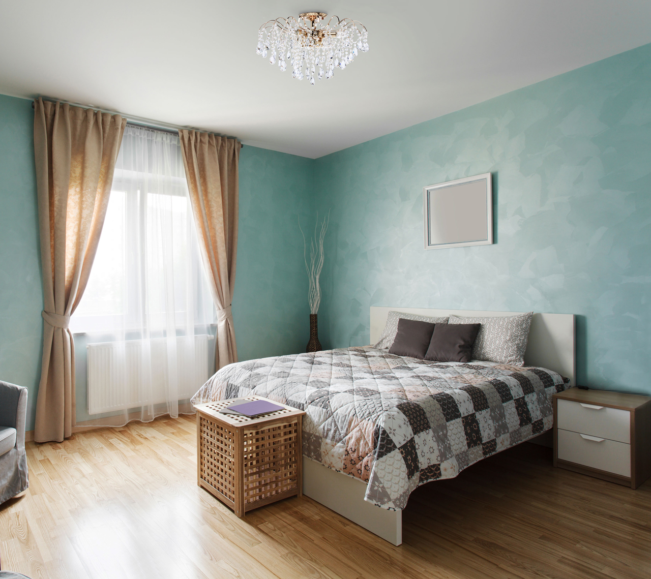 картинка Потолочная люстра MW-Light Бриз 464017406 от магазина pro-decor.kz
