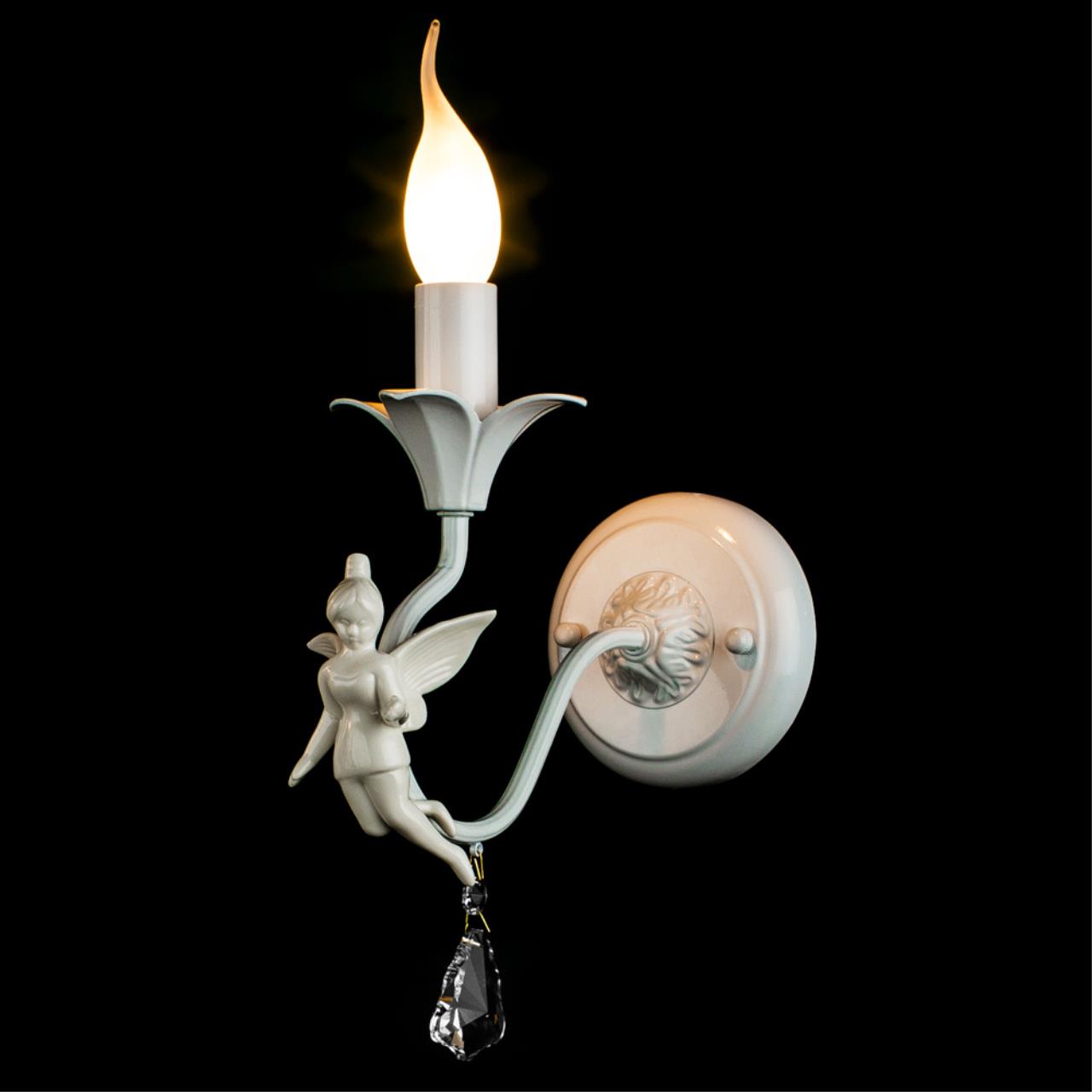 картинка Бра Arte Lamp Angelina A5349AP-1WH магазин pro-decor.kz являющийся официальным дистрибьютором в Казахстане картинка Бра Arte Lamp Angelina A5349AP-1WH от магазина pro-decor.kz