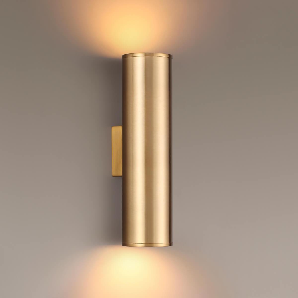 картинка Настенный светодиодный светильник Odeon Light Hightech Dario 3833/2WB магазин pro-decor.kz являющийся официальным дистрибьютором в Казахстане картинка Настенный светодиодный светильник Odeon Light Hightech Dario 3833/2WB от магазина pro-decor.kz