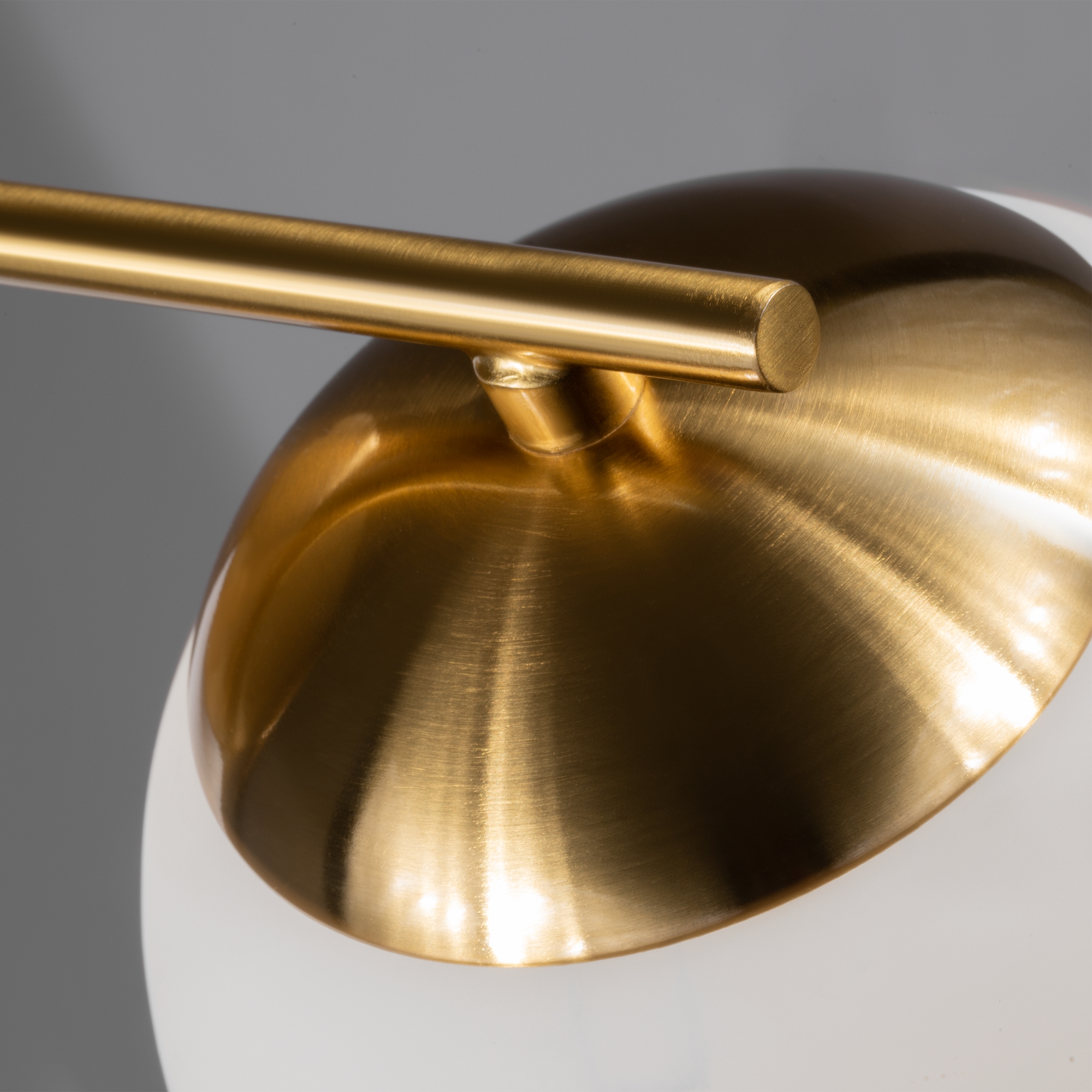 картинка Настенный светильник (бра) Freya FR5230WL-01BS от магазина pro-decor.kz