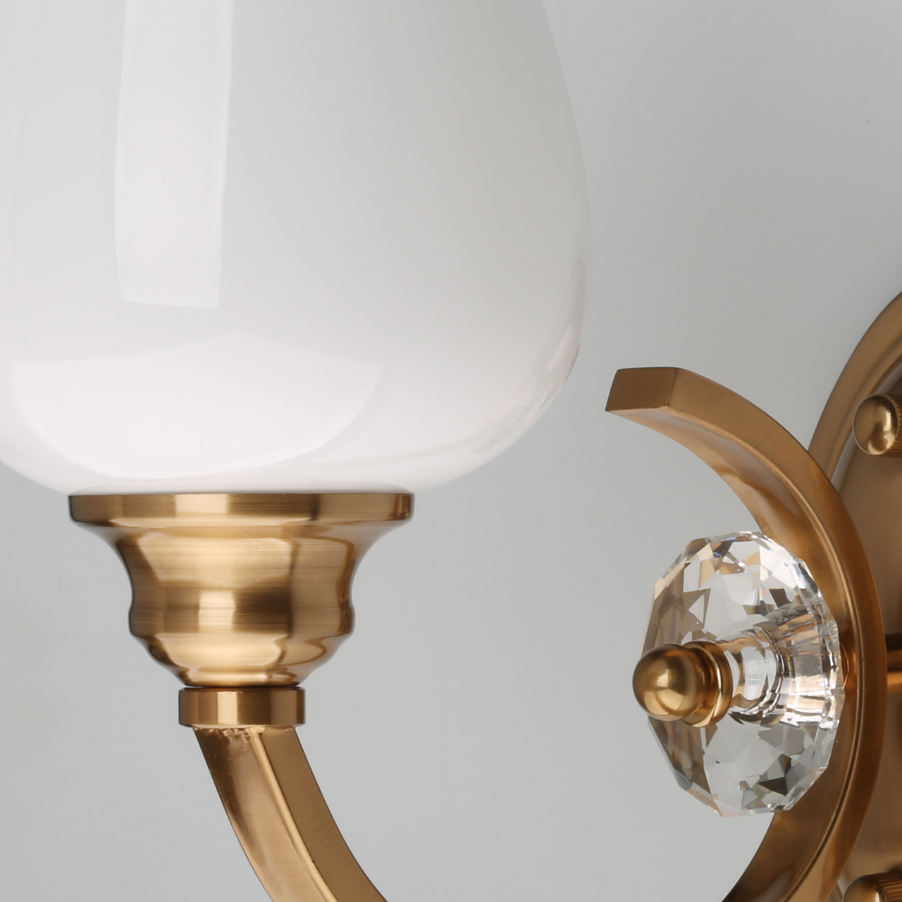 картинка Бра MW-Light Палермо 386027801 магазин pro-decor.kz являющийся официальным дистрибьютором в Казахстане картинка Бра MW-Light Палермо 386027801 от магазина pro-decor.kz